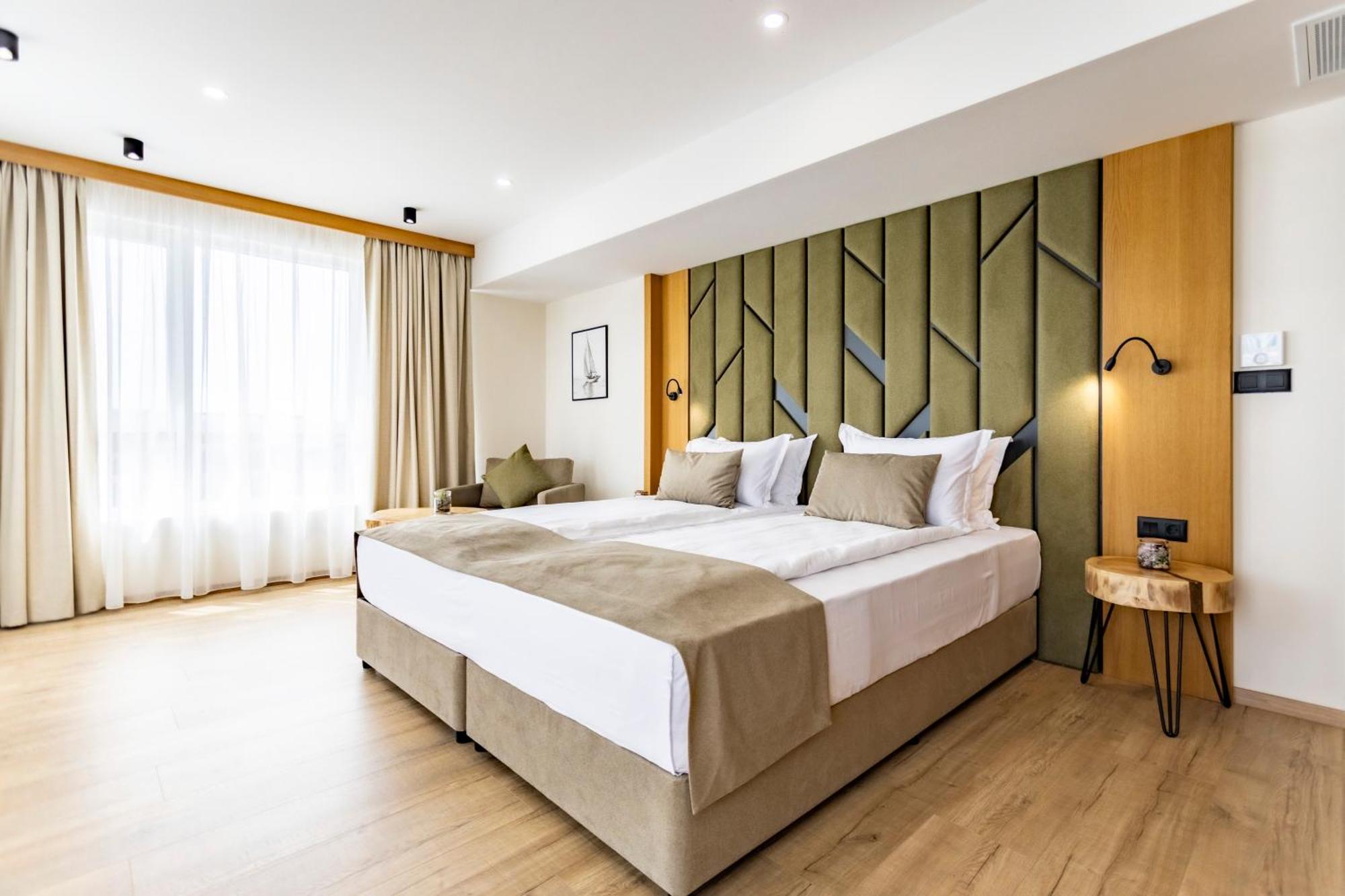 Natura All Seasons Boutique Hotel 부르가스 외부 사진