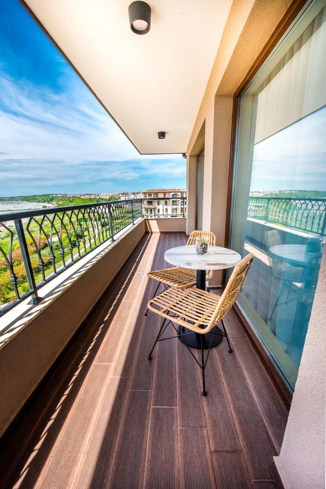 Natura All Seasons Boutique Hotel 부르가스 외부 사진