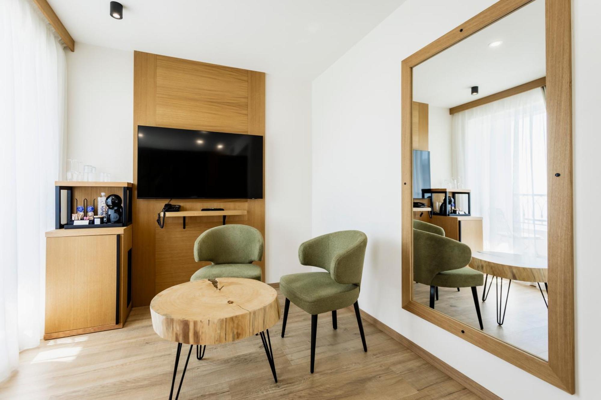 Natura All Seasons Boutique Hotel 부르가스 외부 사진