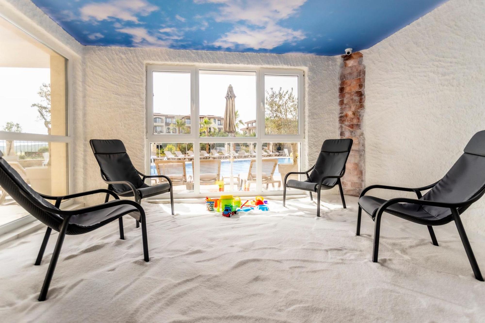 Natura All Seasons Boutique Hotel 부르가스 외부 사진